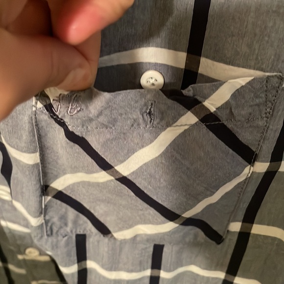 Men’s short sleeve button up shirt - Picture 3 of 7